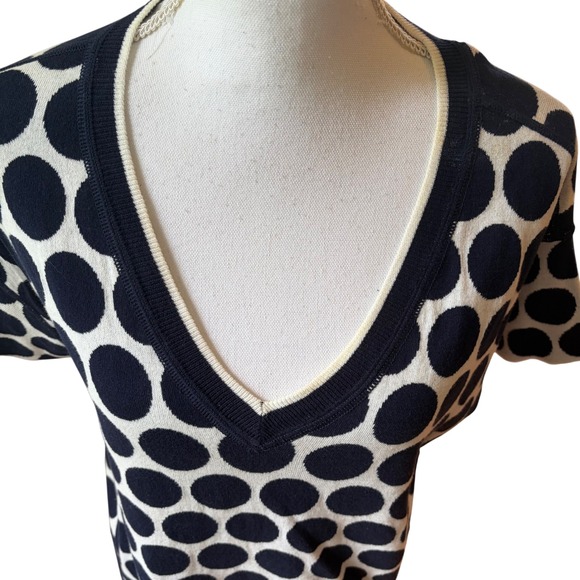 CAbi Sweaters - Cabi Navy Blue Cream Polka Dot V-Neck Short Sleeve Sweater Small Preppy‎ Coastal